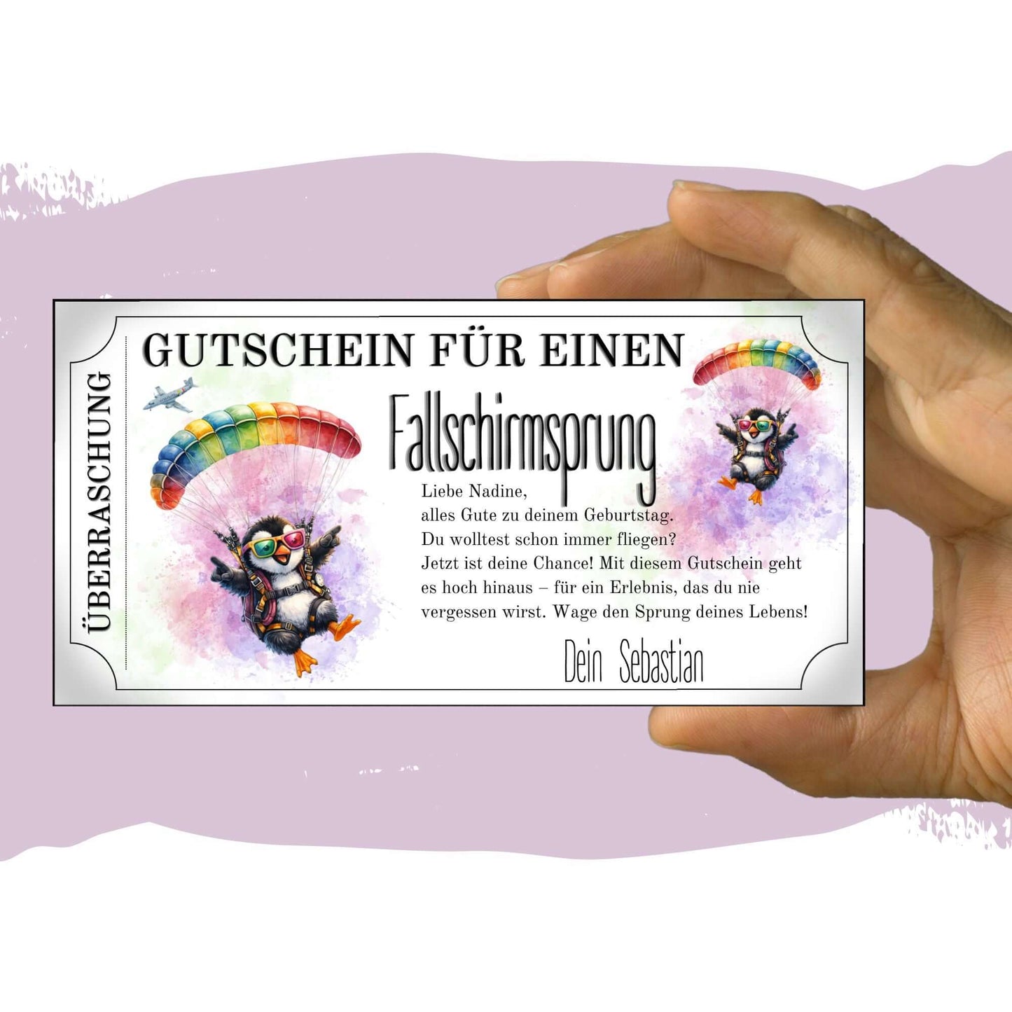 Lustiger Fallschirmsprung Geschenkgutschein mit Victory-Pinguin und Pastell-Rosa-Lila-Design