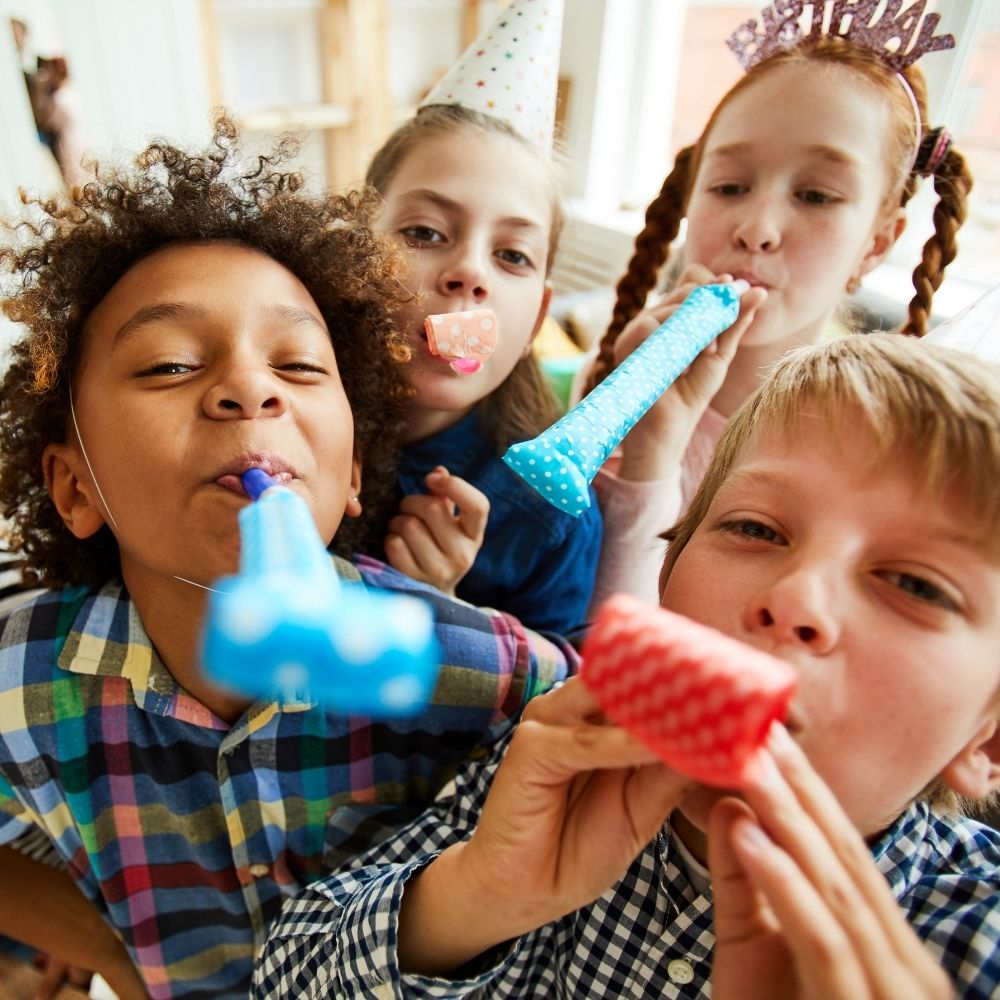 kinderparty-einladung-whatsapp-versenden