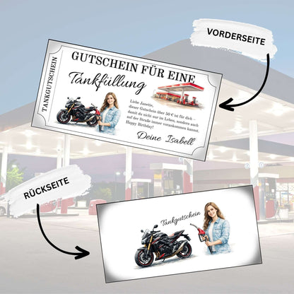 Tankgutschein für Frauen – Gutschein für eine Tankfüllung mit Motorradmotiv und Bikerin auf der Vorderseite und Rückseite.